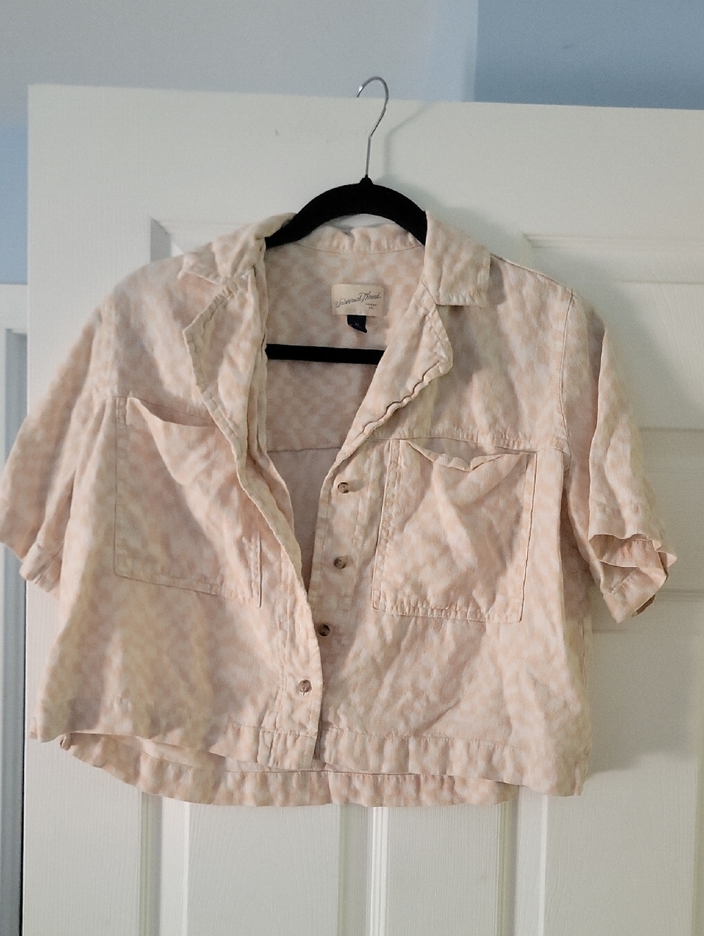 Universal Thread Pale Pink Patterned Short Sleeve Shirt